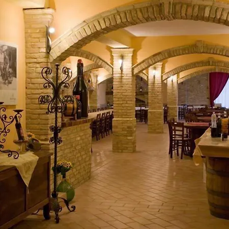 Azienda Vitivinicola Sergio Del Casale-2